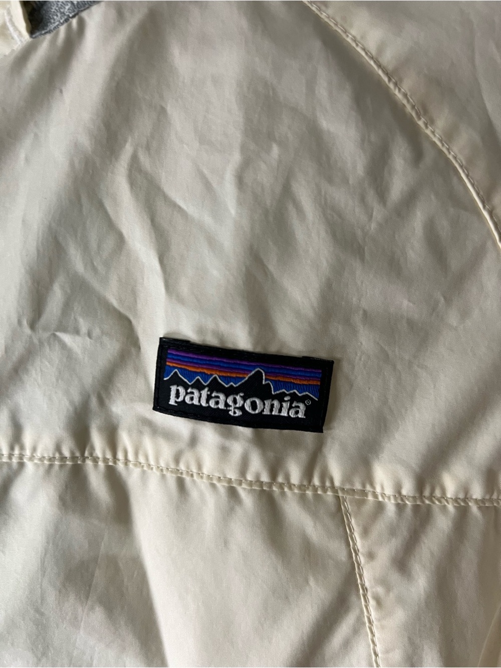 Patagonia Windbreaker - Picture 2 of 5